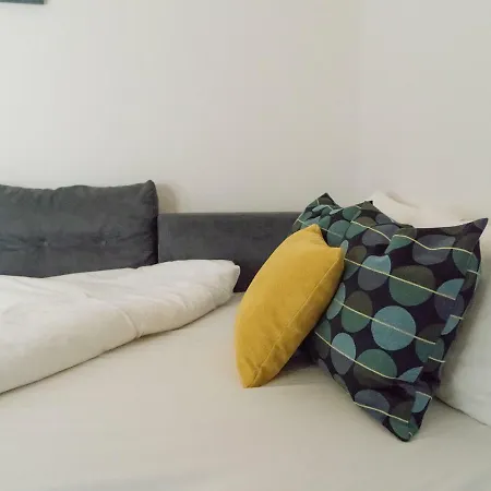 Armeneasca Double Studio